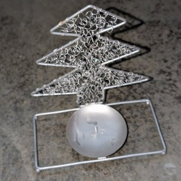 *3 FOR $9* Metal Christmas Tree Pillar Votive Twisted Wire Artwork Candle Holder - Picture 2 of 2